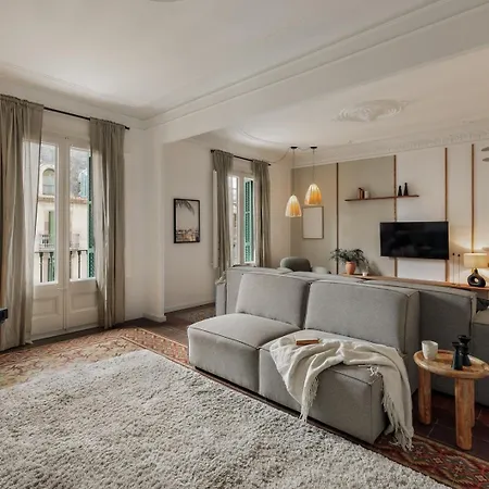 Mirra - 5 Bedrooms And Terrace In Eixample Dreta Barcelona