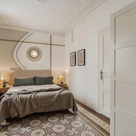 Apartment Mirra - 5 Bedrooms And Terrace In Eixample Dreta